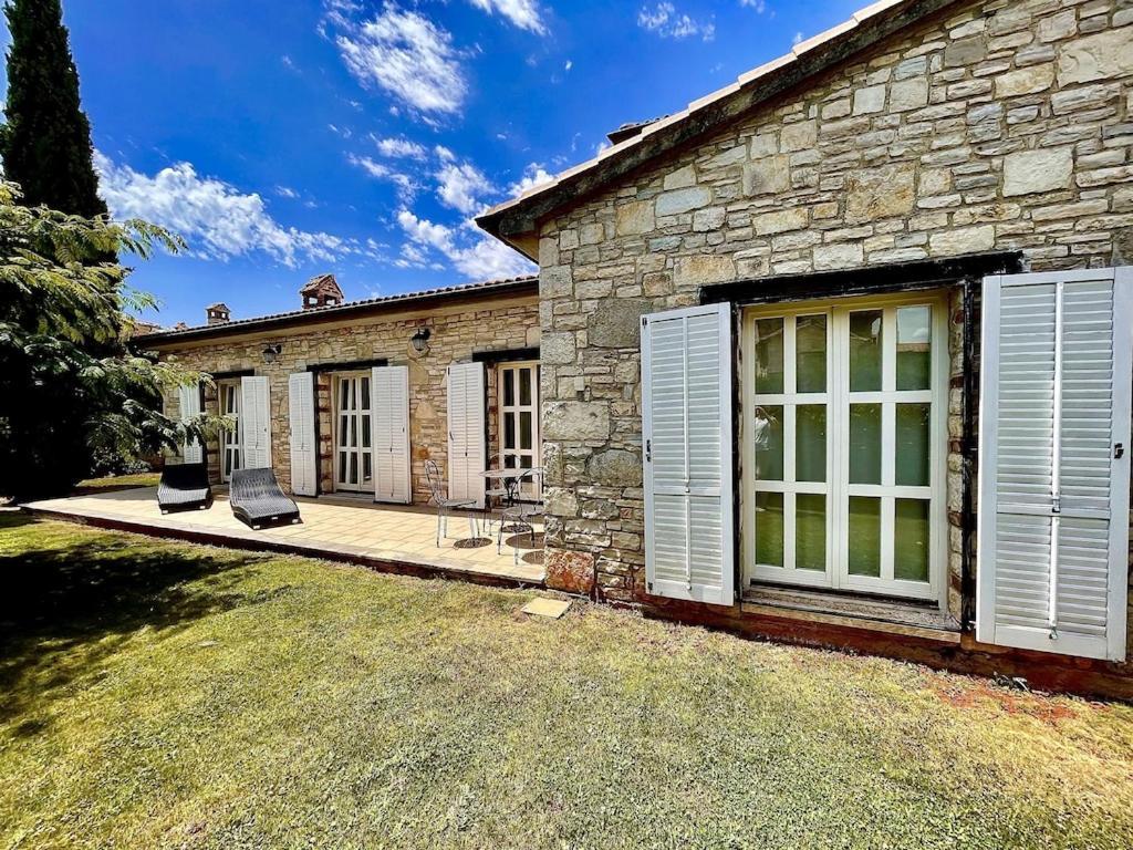 Villa Melissa - Istrisches Steinhaus Mit Pool In Guter Lage Sveti Lovreč Pazenatički Exterior foto