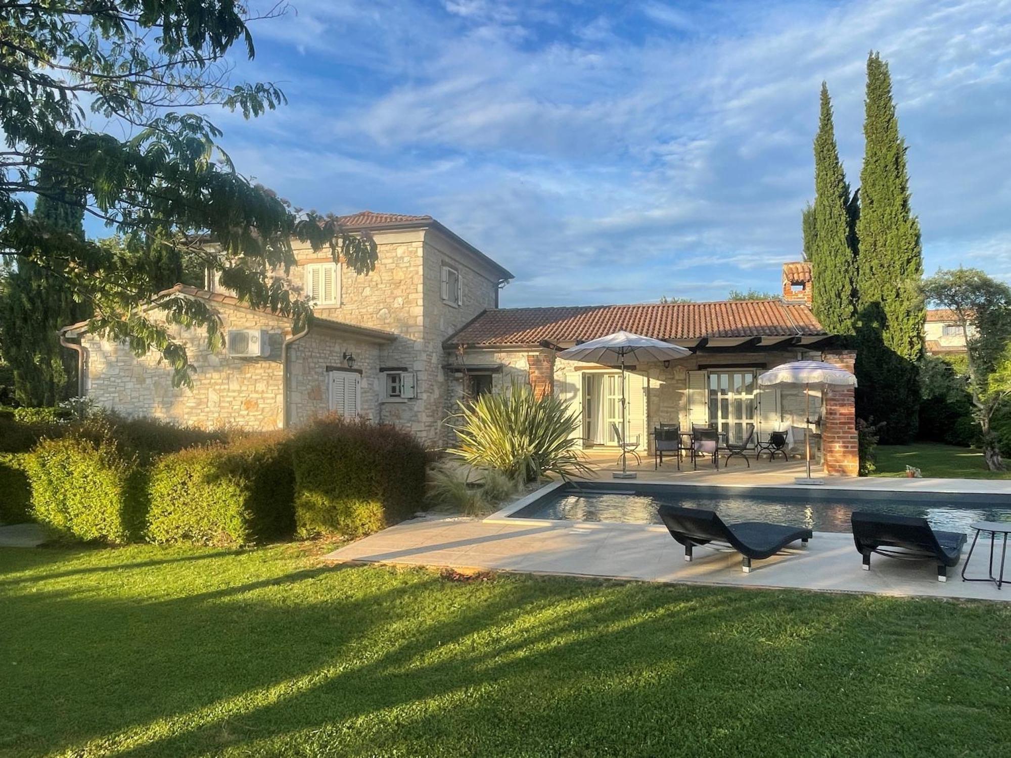 Villa Melissa - Istrisches Steinhaus Mit Pool In Guter Lage Sveti Lovreč Pazenatički Exterior foto